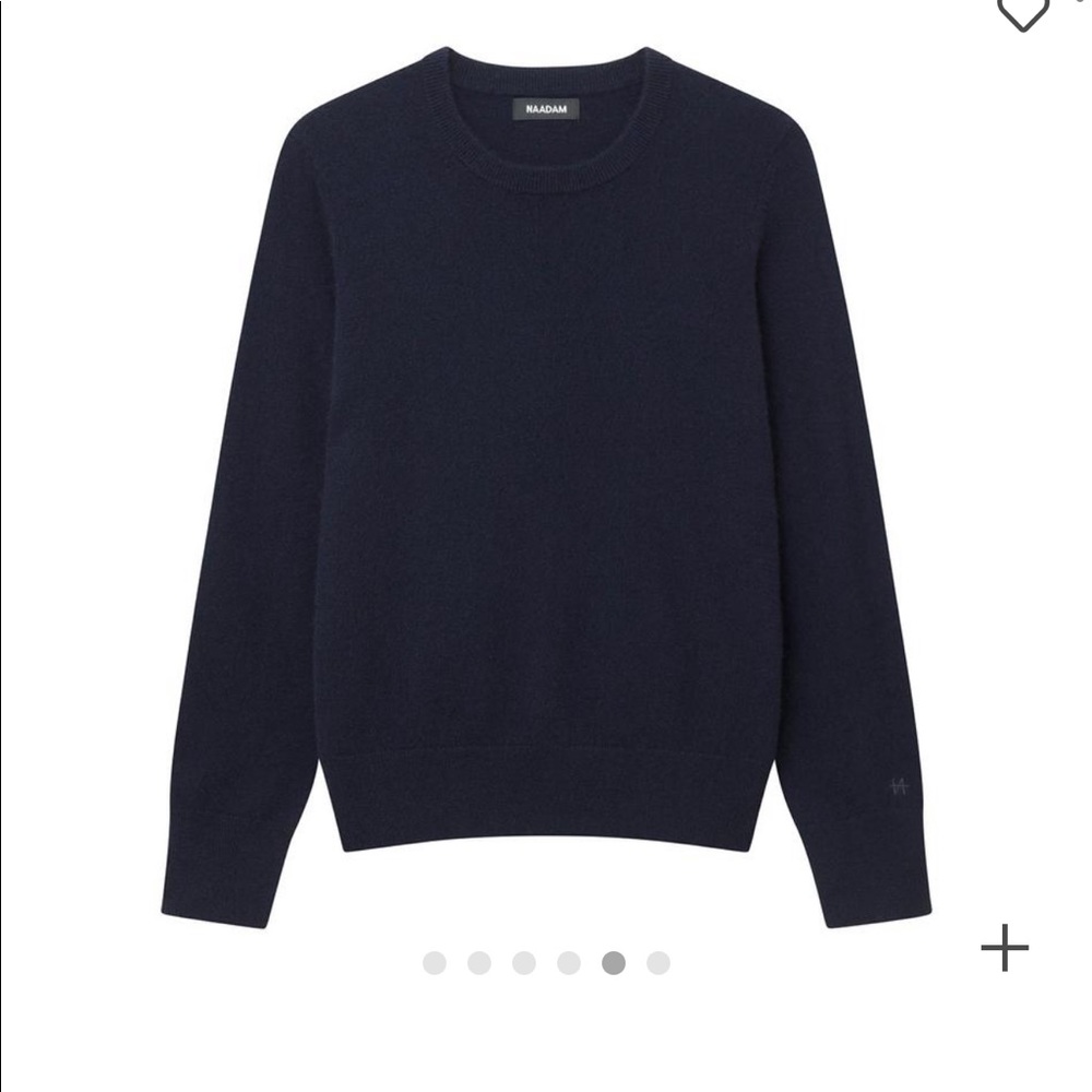 Cashmere sweater in navy